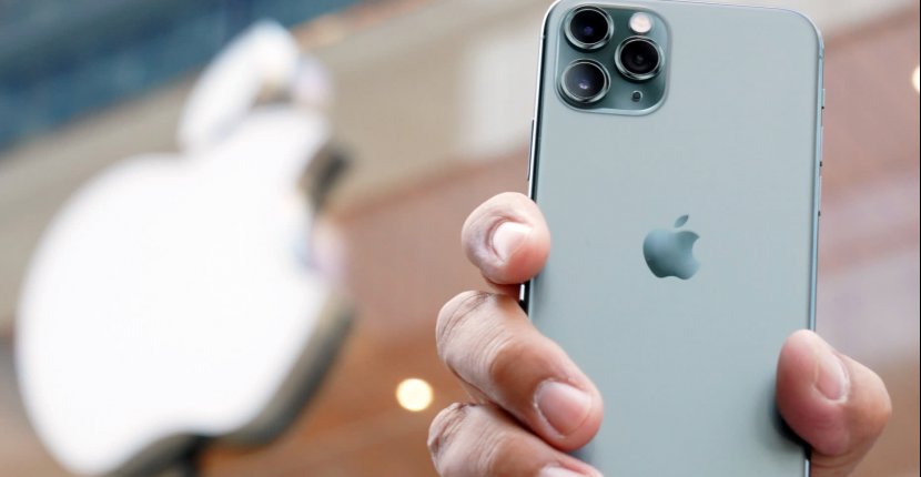Apple разрабатывает складной iPhone